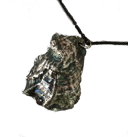 Oyster Shell Pendant Necklace in Sterling Silver