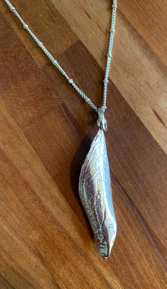 Olive Leaf Pendant Necklace in Sterling Silver