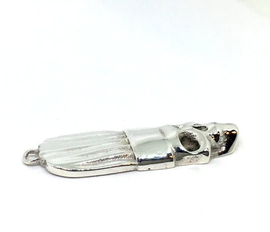 chef skull charm side view